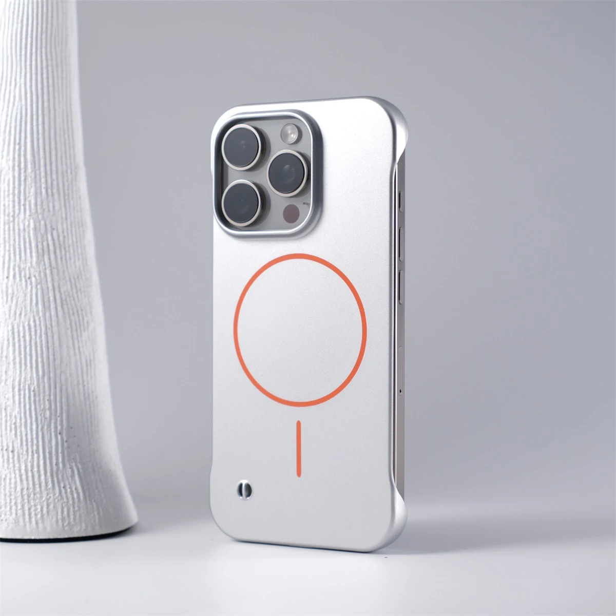 Slim Fit Polycarbonate Case with MagSafe for iPhone Models 1