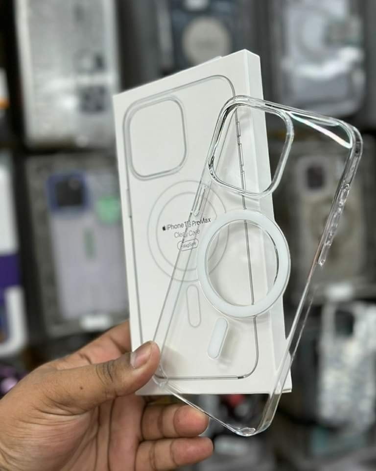 Transparent Anti-Yellowing Phone Case for iPhone Models 2
