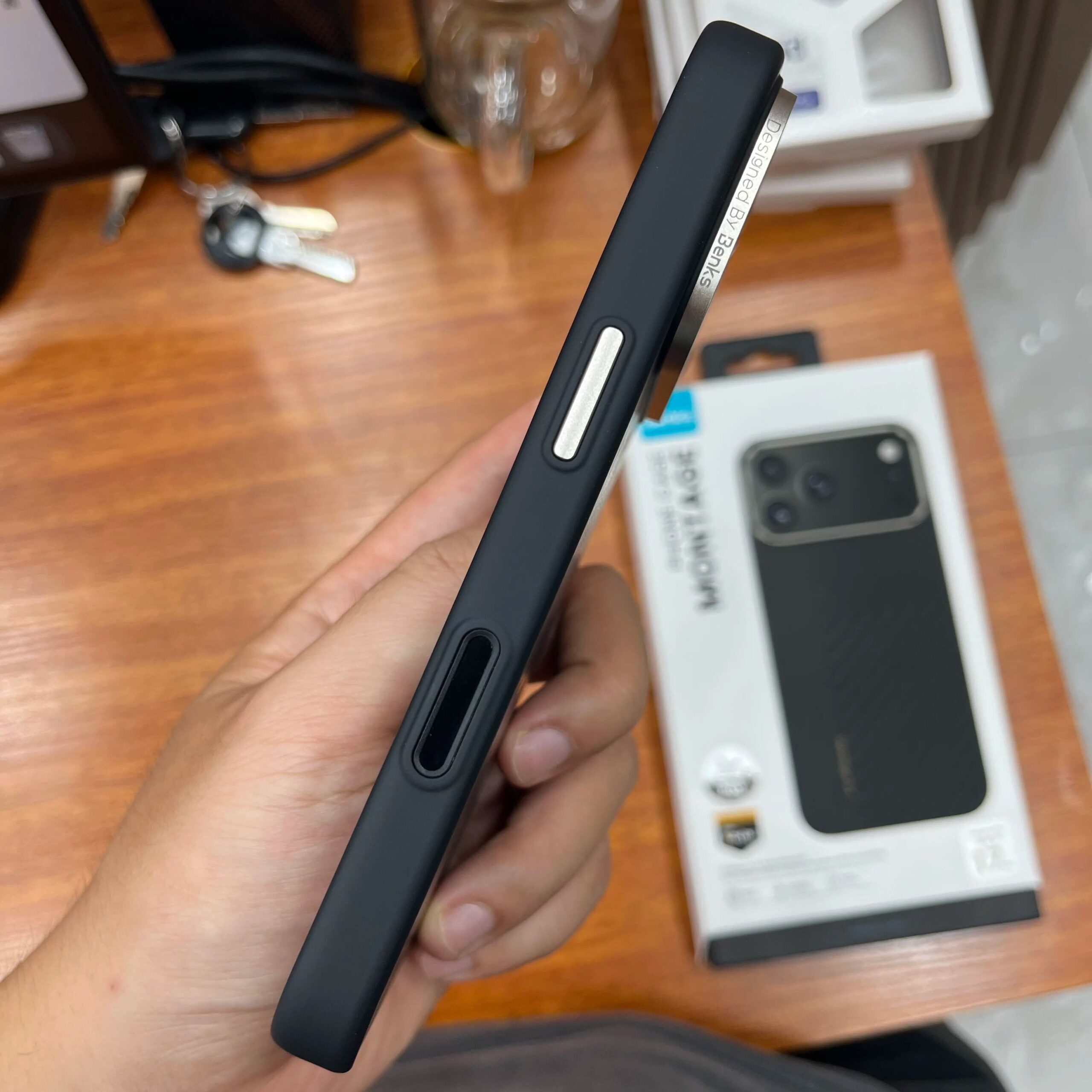 Carbon Fiber Protective Case for iPhone Models 2