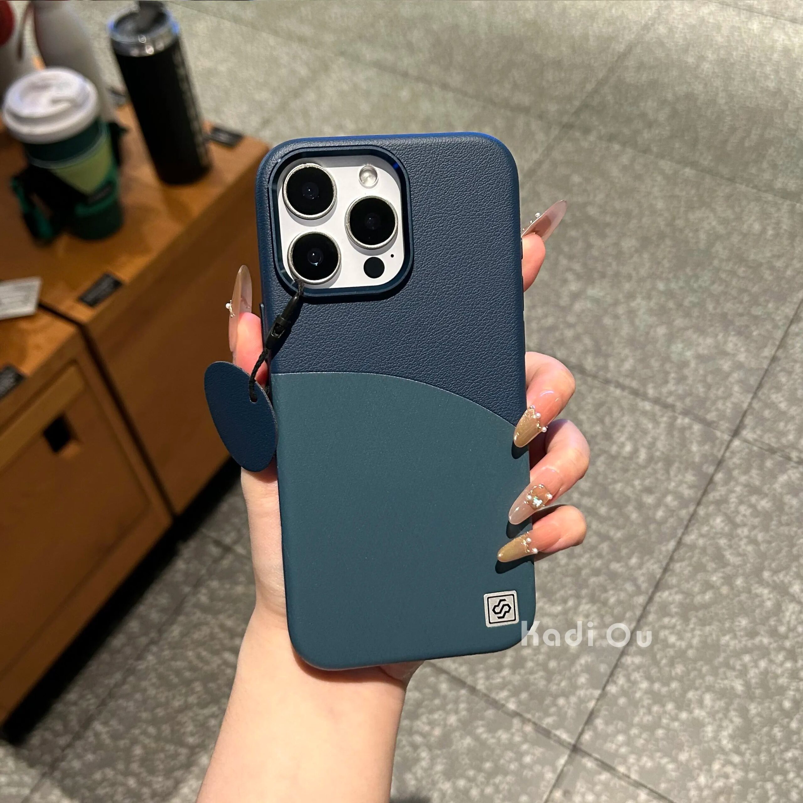 Leather Silk Grain Magnetic Charging Case iPhone price in Bangladesh 7