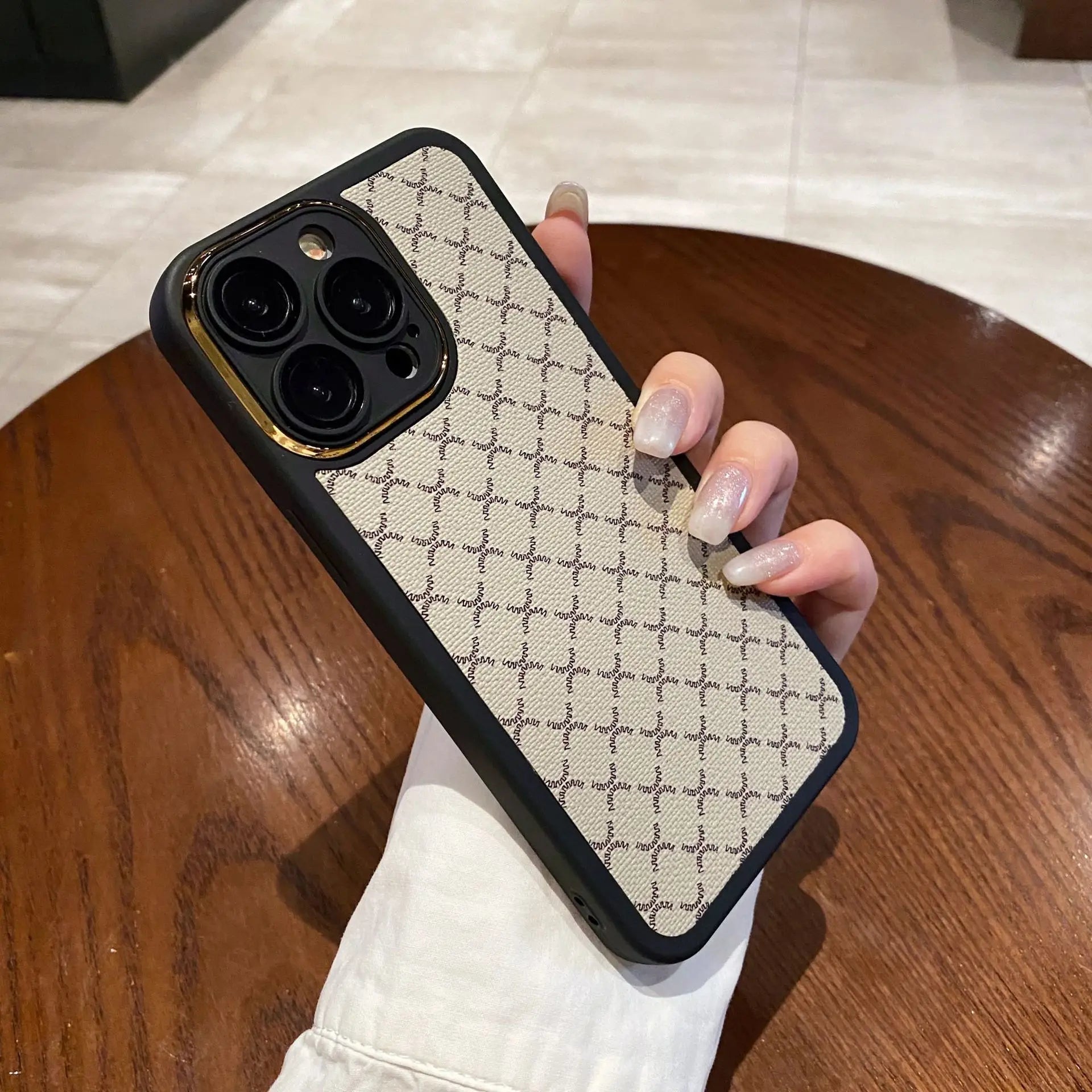 Luxury Diamond Grid iPhone Case price in Bangladesh 8