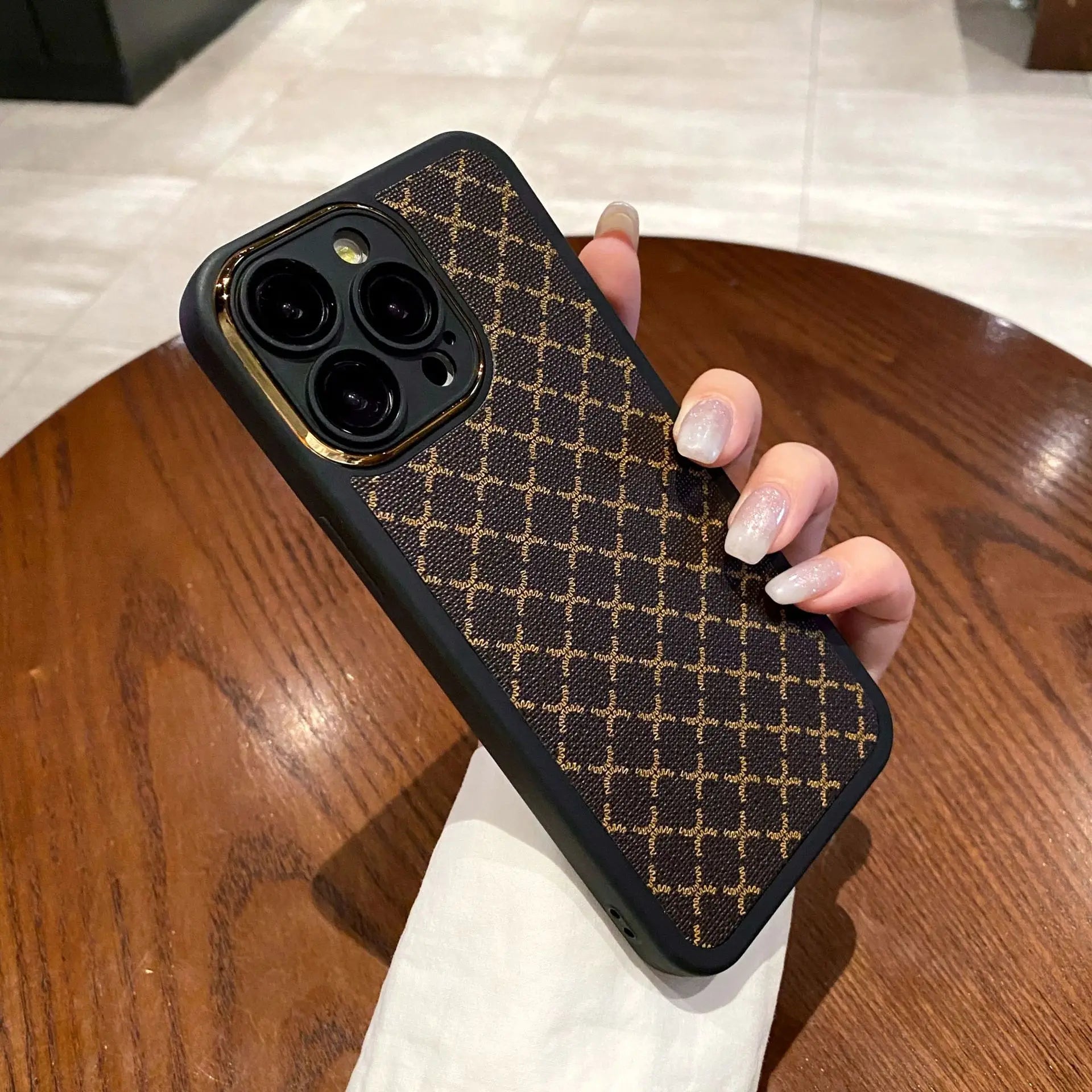 Luxury Diamond Grid iPhone Case price in Bangladesh 7