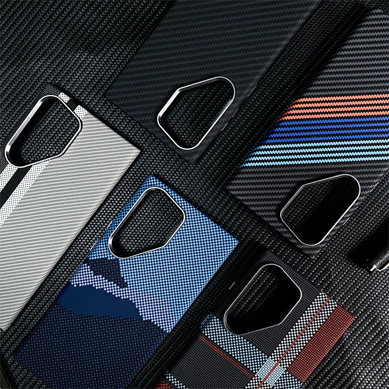 Magnetic Carbon Phone Case for Samsung S23 and S24 Ultra
