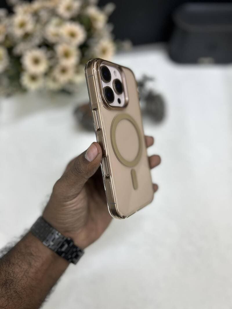 MagSafe Compatible Anti-Yellow Phone Case for iPhone Models 3