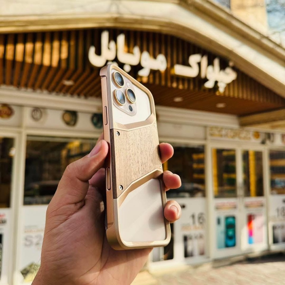Wood and Metal Case for iPhone 15 and 16 Models 1
