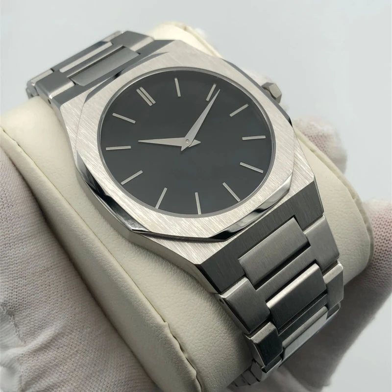 Men's 40mm Ultra-Thin Quartz Watch 316L Steel, Water Resistant 8