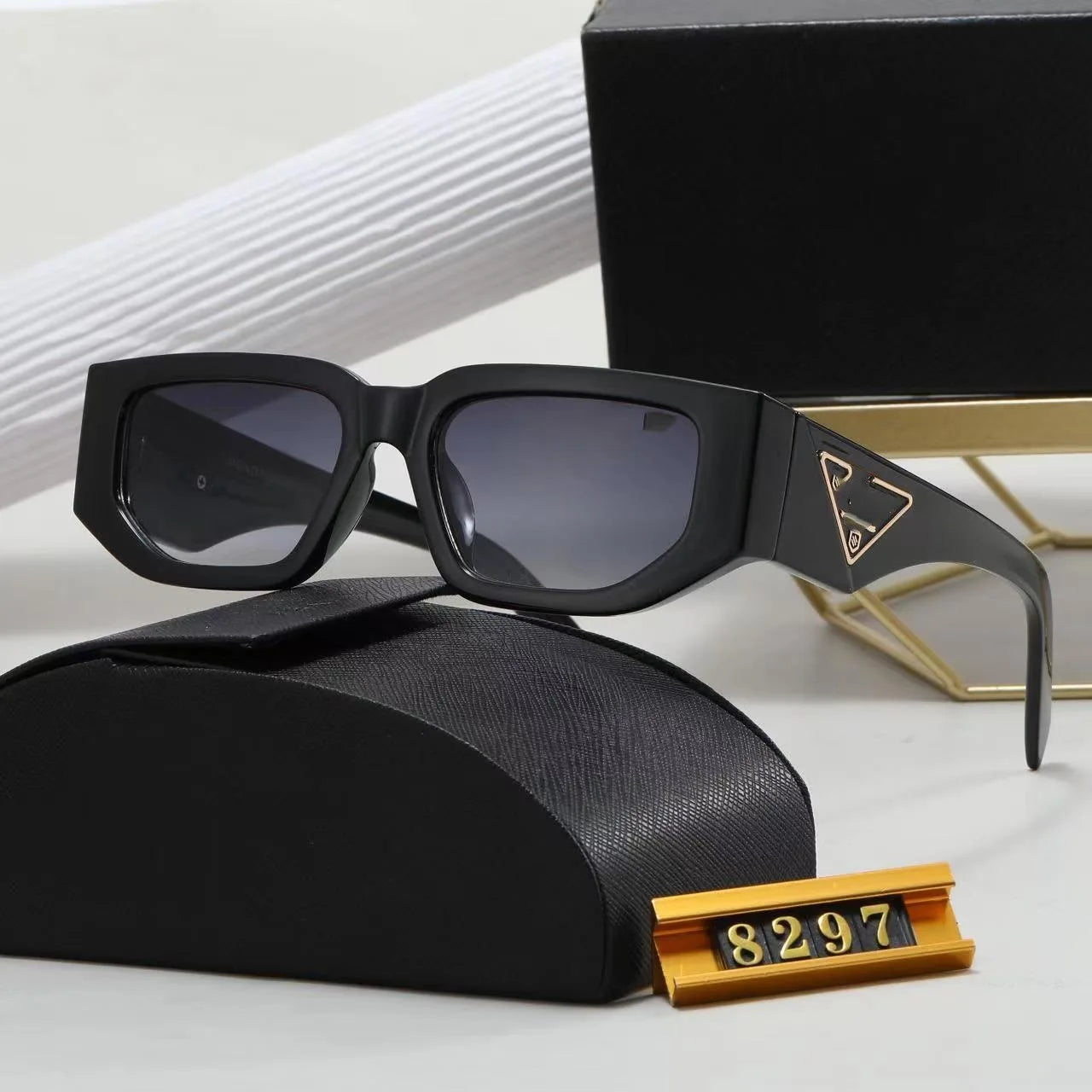 Unisex Luxury Square Sunglasses 11